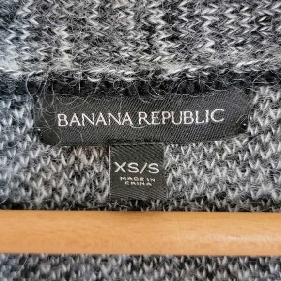 Banana Republic | Checkered Plaid Open Front Cardigan Sweater Vest - Picture 5 of 5